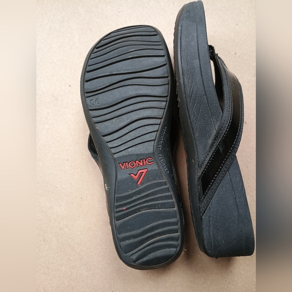 Vionic 380 High Tide Sandals Sz US 8 Black Arch Support Flip Flop Wedge - Picture 5 of 6